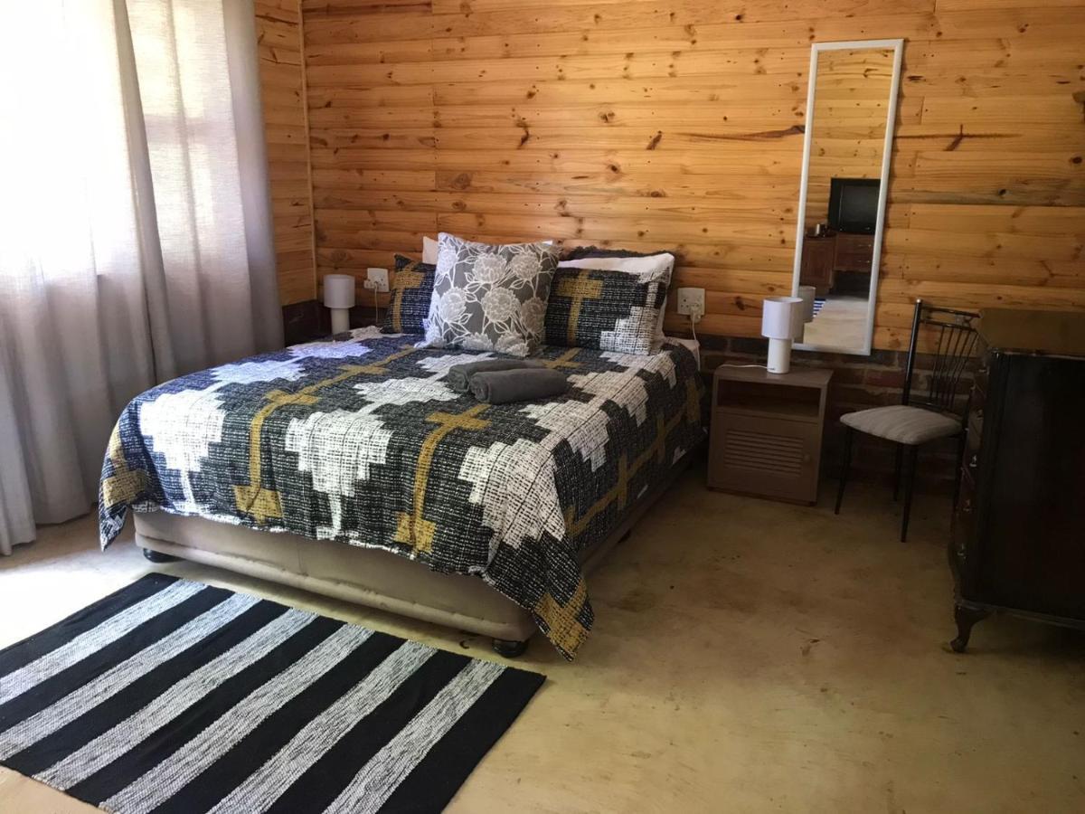 Serenity Guesthouse Klerksdorp Exterior photo
