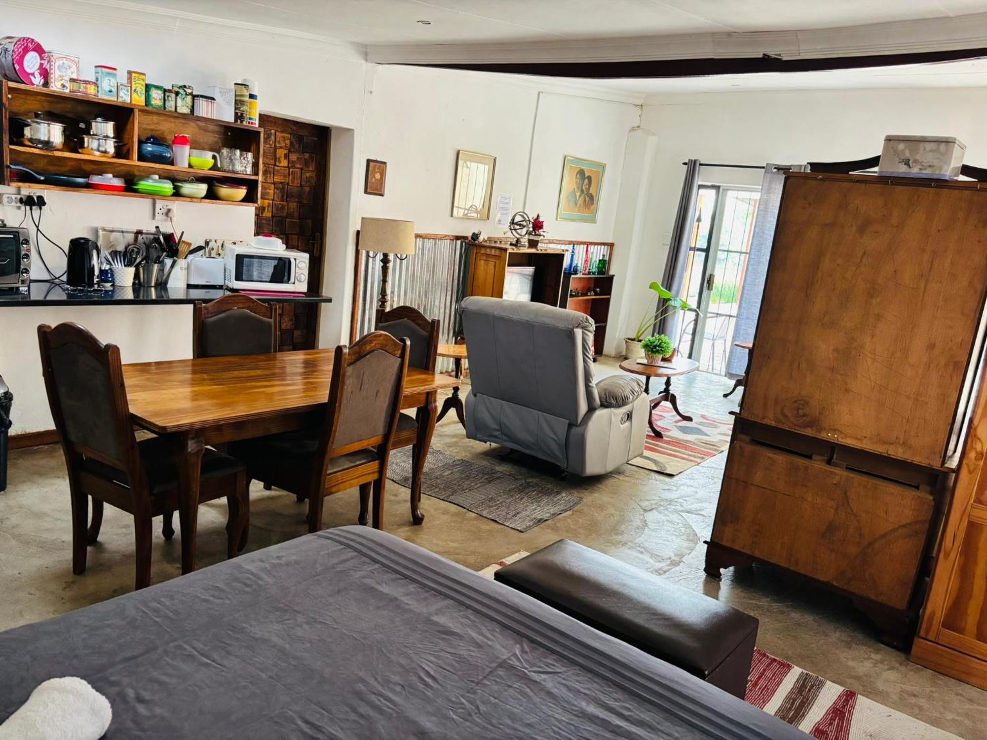 Serenity Guesthouse Klerksdorp Exterior photo