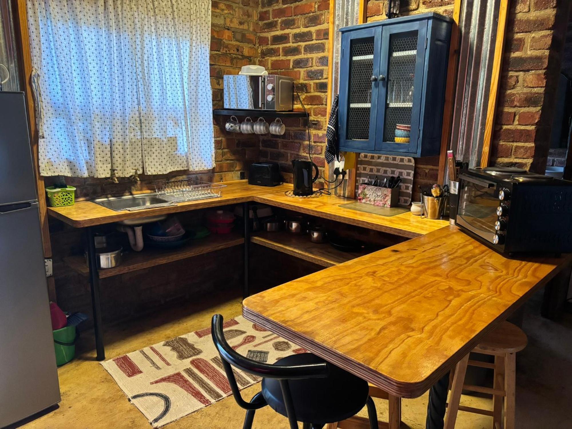 Serenity Guesthouse Klerksdorp Exterior photo